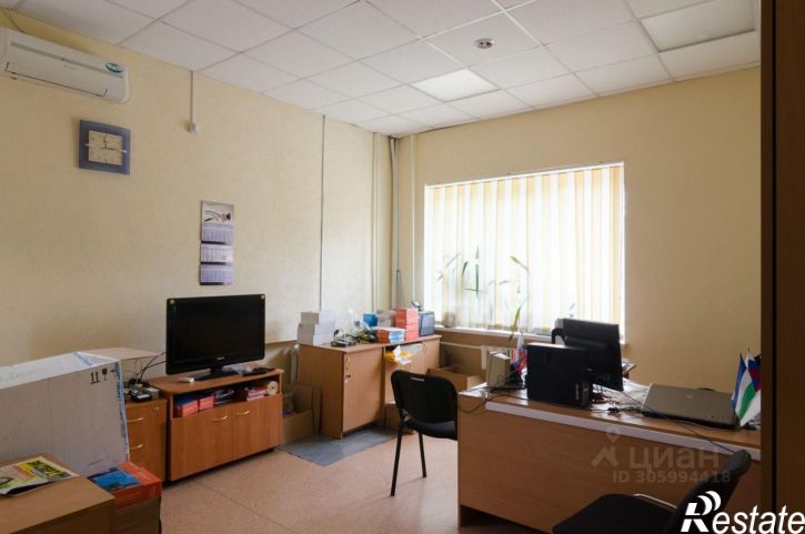 Помещение свободного назначения Октябрьская улица, 33,  д. 33