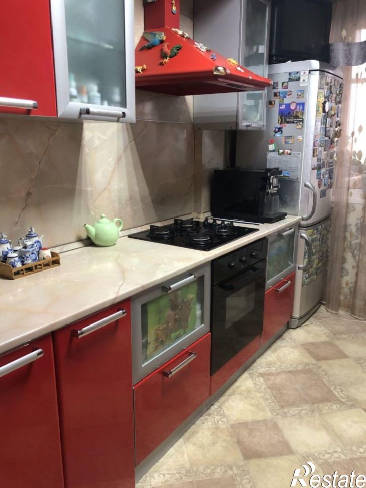 3-комн квартира ул Октябрьская, 64,  д. 64