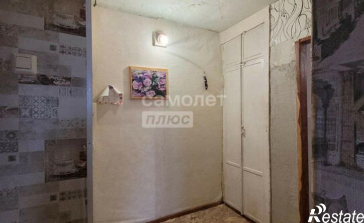 4-комн квартира улица Калинина, 50,  д. 50