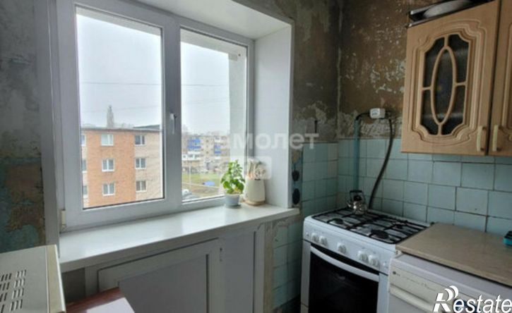 4-комн квартира улица Калинина, 50,  д. 50