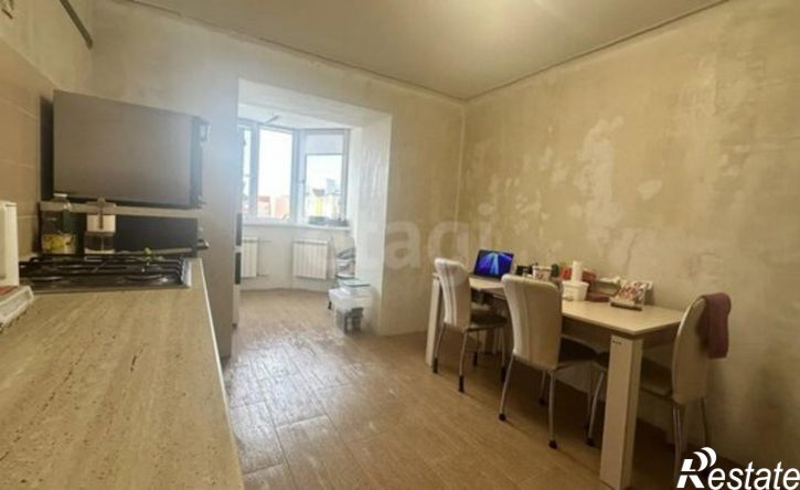 4-комн квартира ул Бекетова, 10,  д. 10