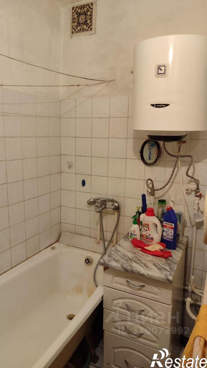2-комн квартира б-р Космонавтов, 28,  д. 28