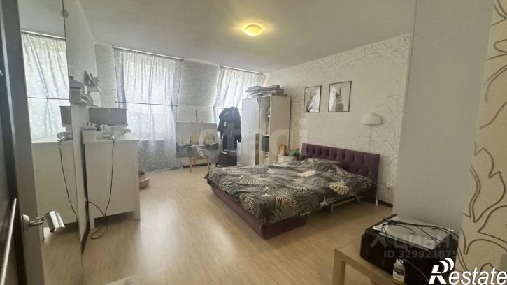 4-комн квартира улица Бекетова, 10,  д. 10
