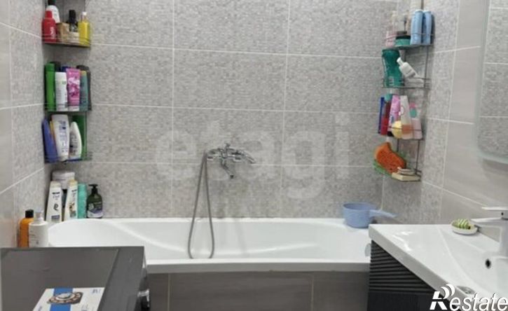2-комн квартира ул Ленинградская, 42,  д. 42