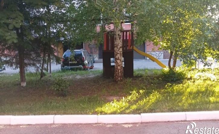 3-комн квартира улица Калинина, 106А,  д. 106А