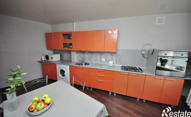 4-комн квартира ул Ленинградская, 35,  д. 35