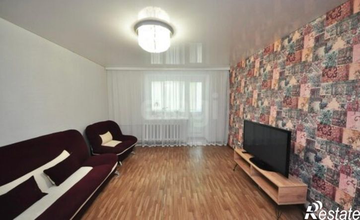 4-комн квартира ул Ленинградская, 35,  д. 35