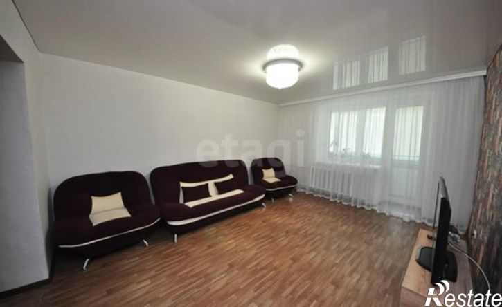 4-комн квартира ул Ленинградская, 35,  д. 35