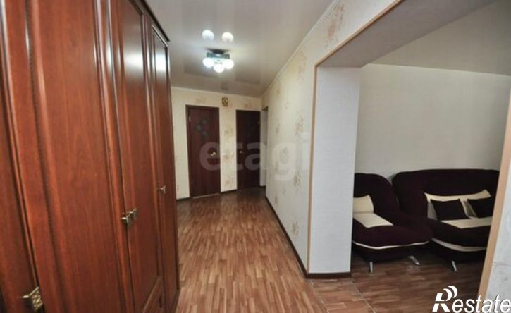 4-комн квартира ул Ленинградская, 35,  д. 35
