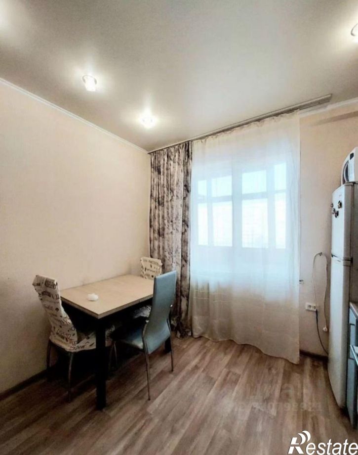 2-комн квартира улица Островского, 6,  д. 6