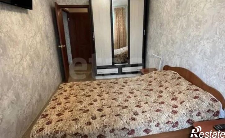 2-комн квартира улица Калинина, 72,  д. 72