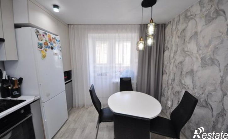 2-комн квартира ул Ленинградская, 42,  д. 42