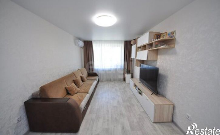 2-комн квартира ул Ленинградская, 42,  д. 42