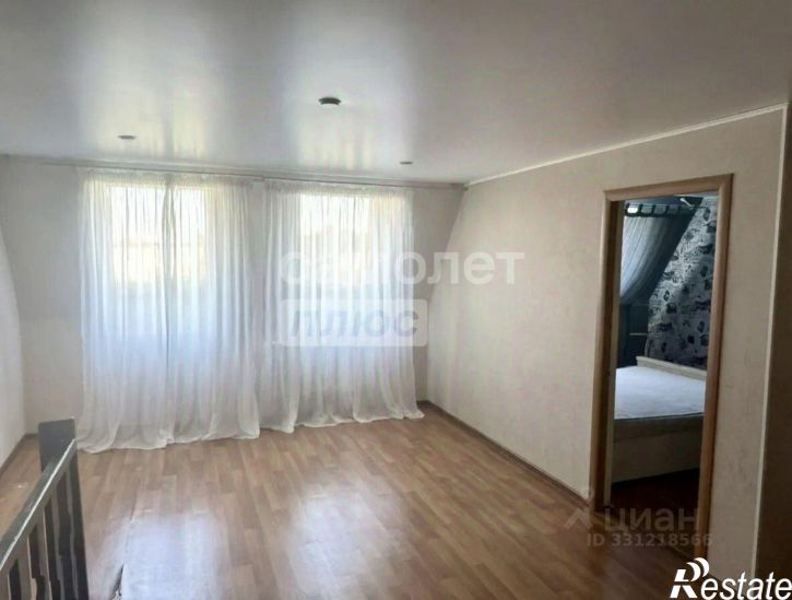 3-комн квартира ул Бекетова, 18,  д. 18