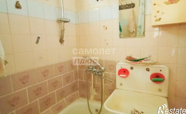 3-комн квартира улица Калинина, 52,  д. 52