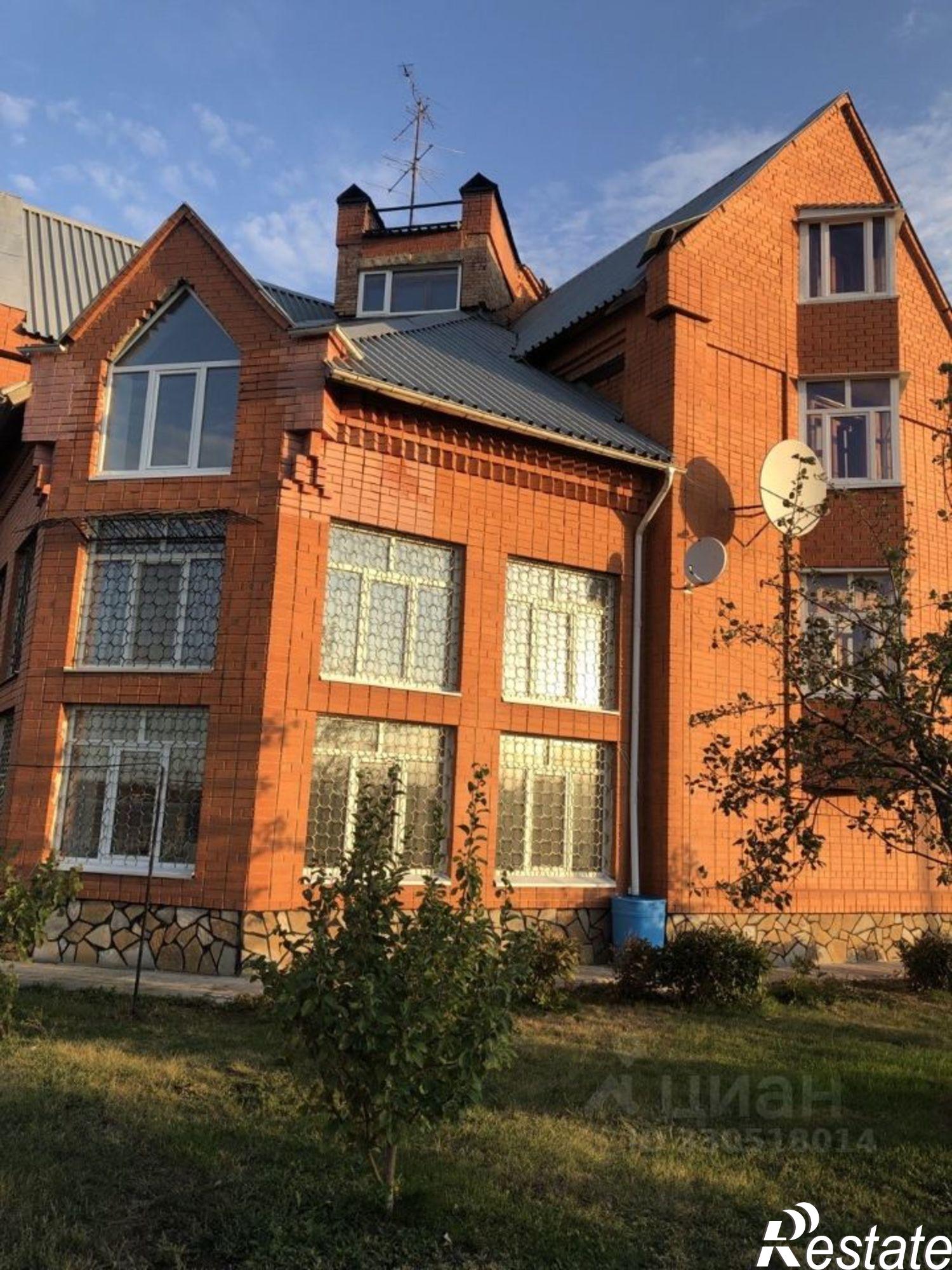 Купить дачу, дом, коттедж за 17 500 000 рублей на Петроградский пр-кт, 17