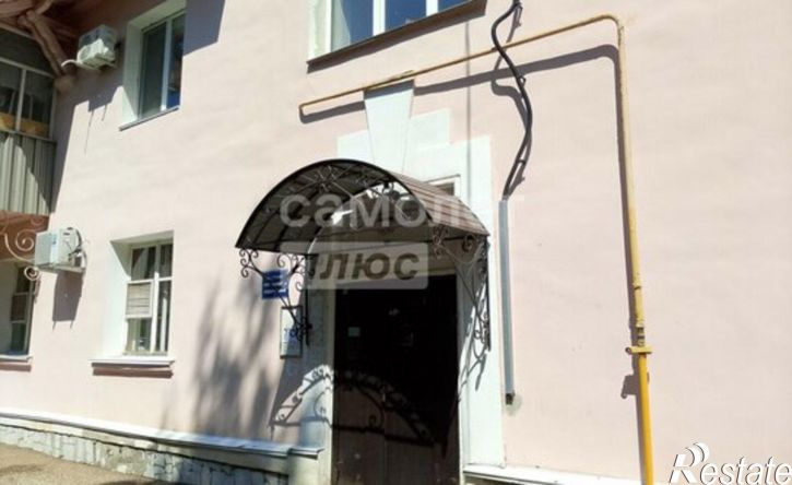2-комн квартира улица Горького, 8,  д. 8