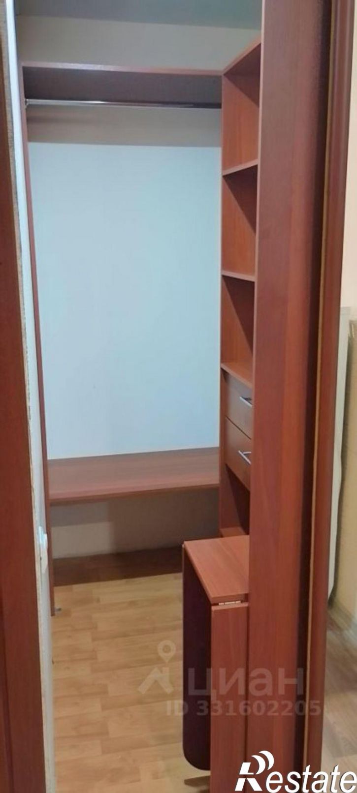 2-комн квартира улица Калинина, 68А,  д. 68А
