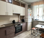 3-комн, 81кв м, этаж 1/5 ул Калинина, 104