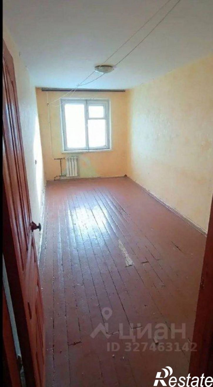 3-комн квартира ул Калинина, 10,  д. 10