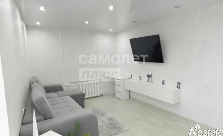 1-комн квартира б-р Космонавтов, 28,  д. 28