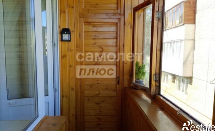 1-комн квартира б-р Космонавтов, 28,  д. 28