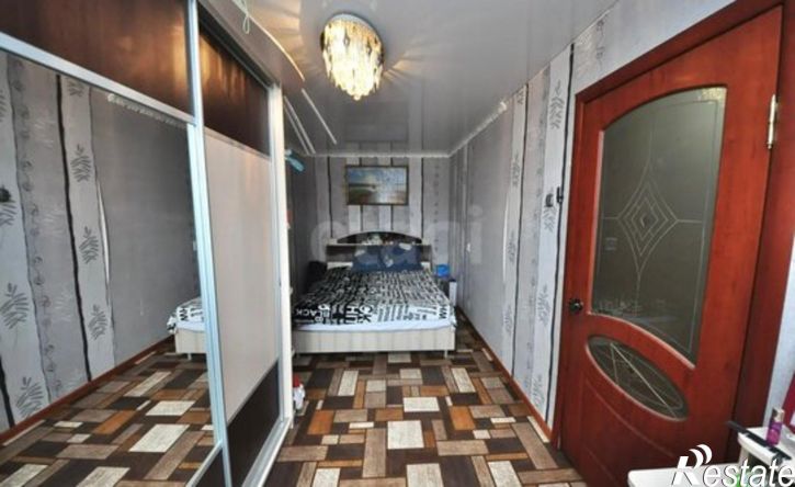 3-комн квартира б-р Космонавтов, 32,  д. 32