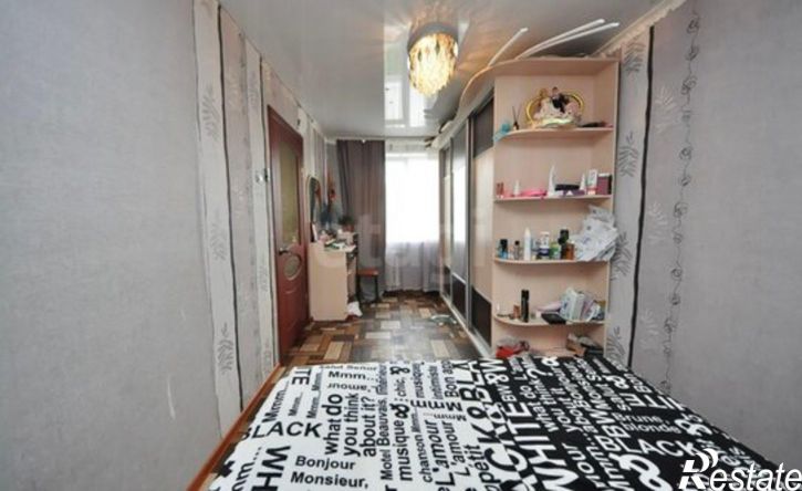 3-комн квартира б-р Космонавтов, 32,  д. 32