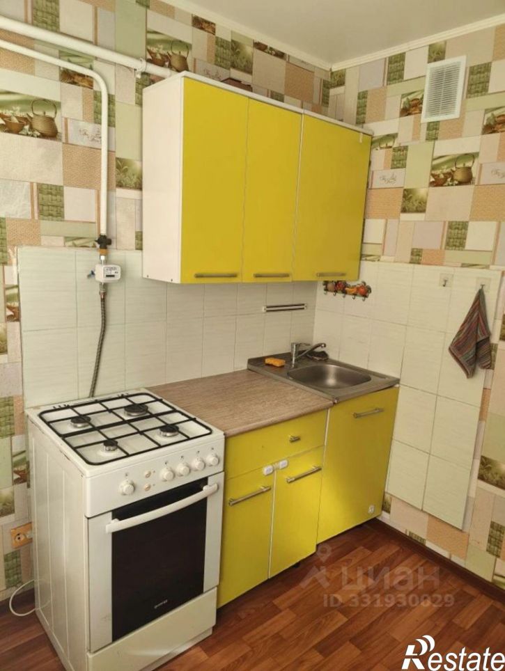 1-комн квартира пр-кт Нефтяников, 2,  д. 2