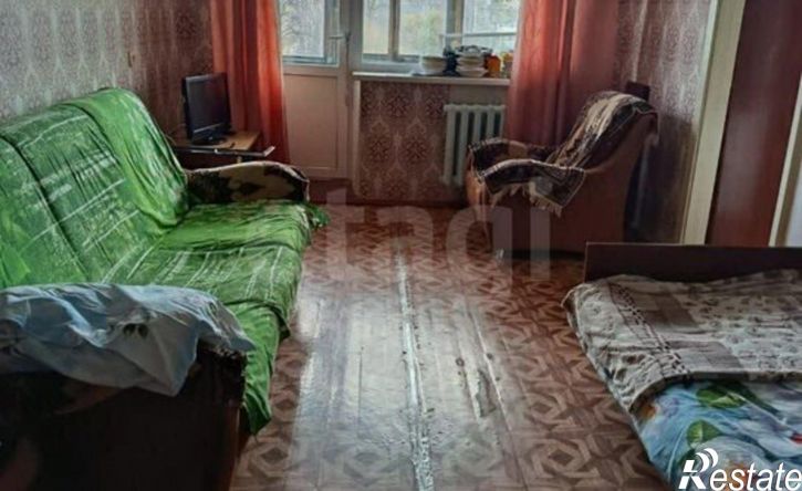 3-комн квартира б-р Космонавтов, 32,  д. 32