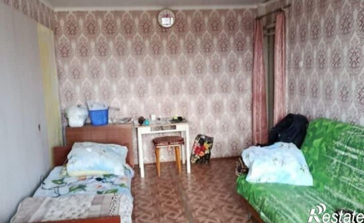 3-комн квартира б-р Космонавтов, 32,  д. 32