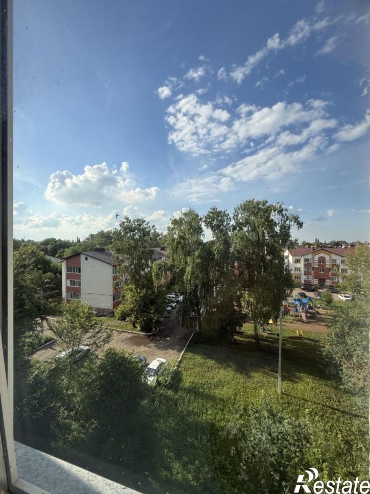 3-комн квартира ул Хирургическая, 4,  д. 4