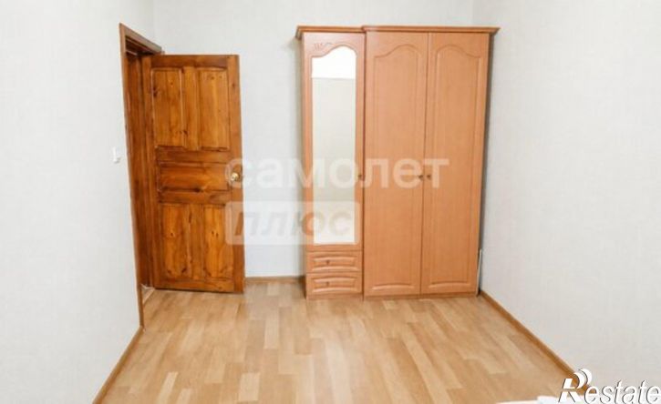 3-комн квартира ул Горького, 8,  д. 8