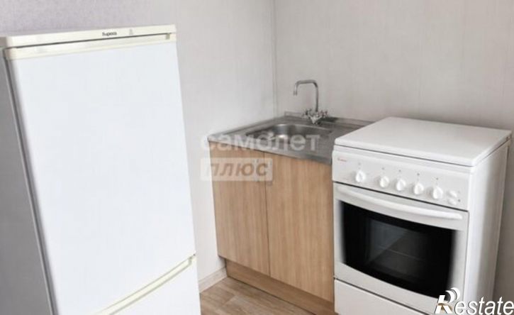 1-комн квартира б-р Монтажников, 4,  д. 4