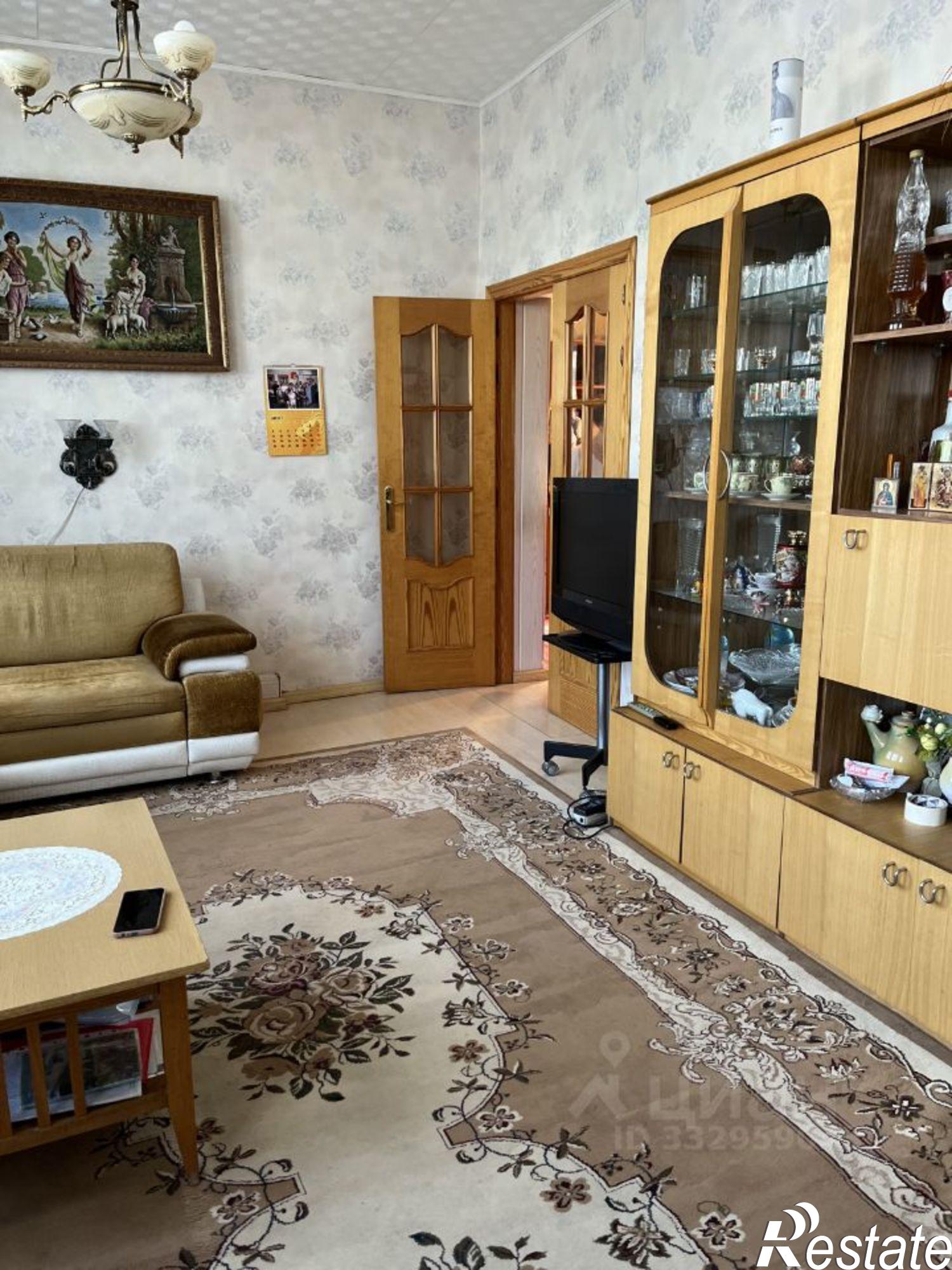 Купить дачу, дом, коттедж за 9 900 000 рублей на ул Строителей, 28