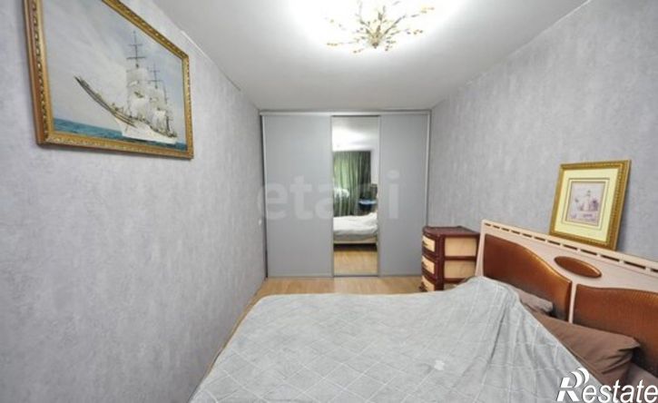 3-комн квартира б-р Космонавтов, 18,  д. 18