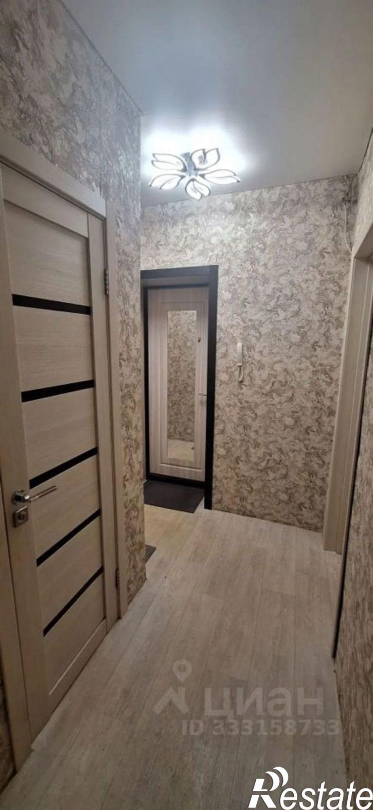 1-комн квартира б-р Космонавтов, 4,  д. 4