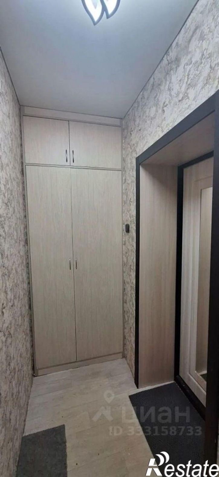 1-комн квартира б-р Космонавтов, 4,  д. 4