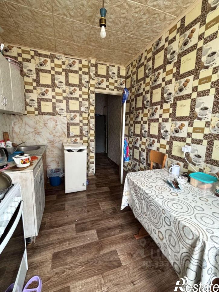 3-комн квартира ул Строителей, 48,  д. 48