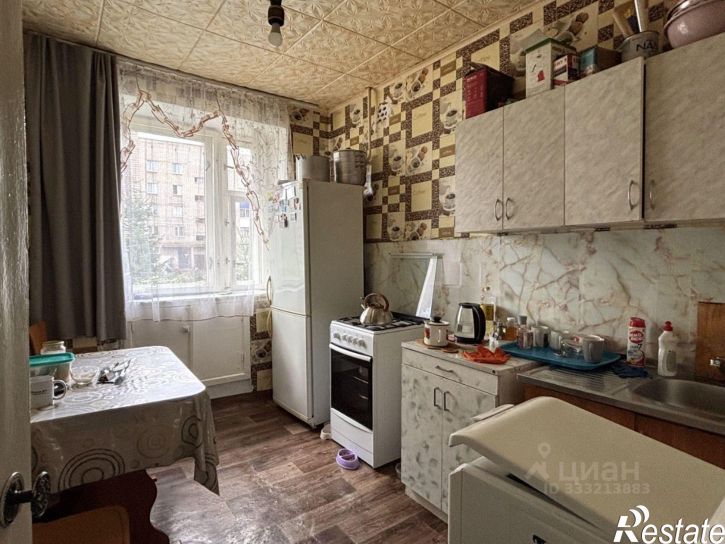 3-комн квартира ул Строителей, 48,  д. 48