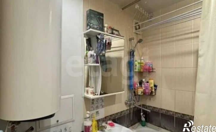 2-комн квартира пр-кт Нефтяников, 5,  д. 5