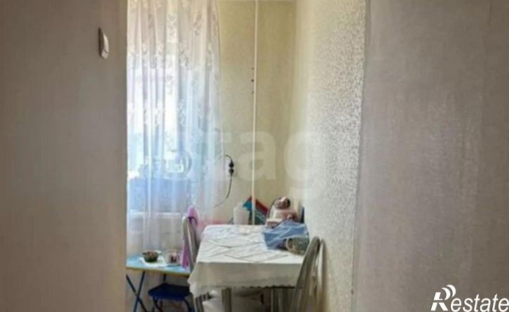 2-комн квартира пр-кт Нефтяников, 5,  д. 5