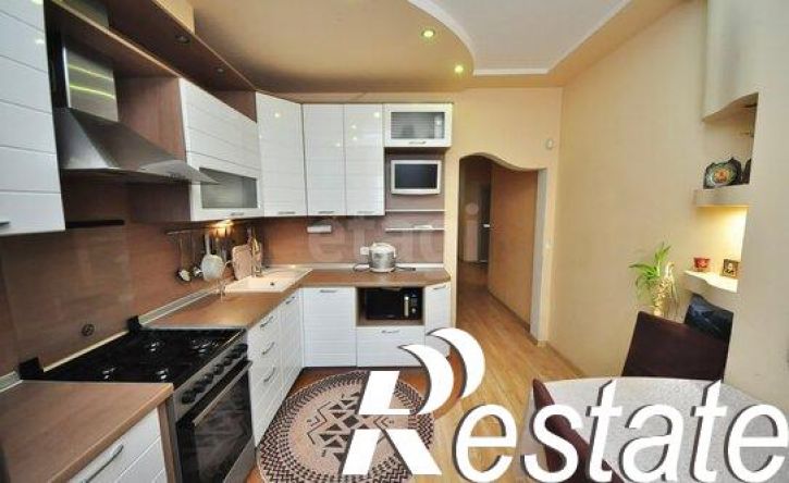 3-комн квартира бульвар Салавата Юлаева, 8А,  д. 8А