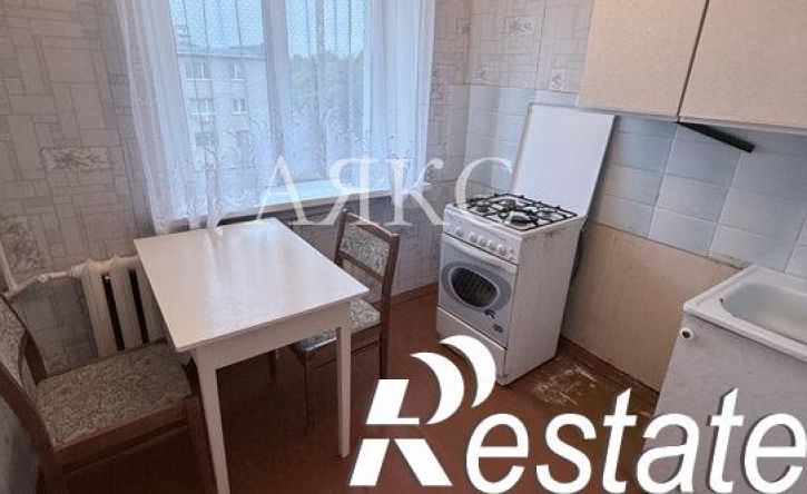 3-комн квартира улица Калинина, 51,  д. 51
