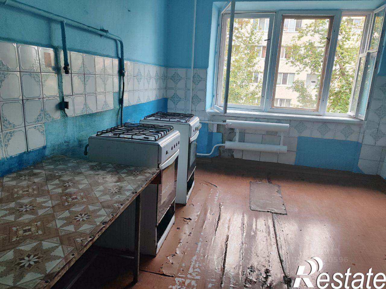 Купить комнату за 300 000 рублей на бульвар Космонавтов, 6