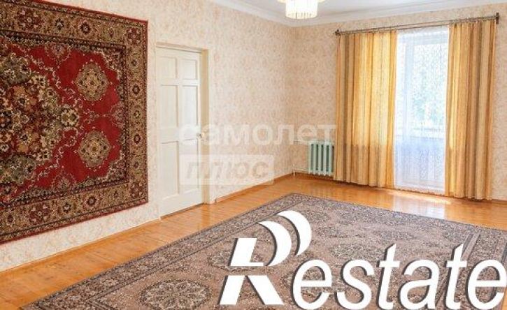 3-комн квартира улица Хмельницкого, 42,  д. 42