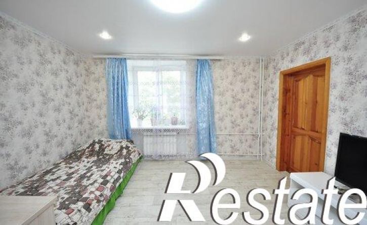 3-комн квартира улица Хмельницкого, 32А,  д. 32А