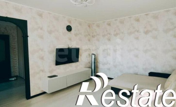 2-комн квартира улица Калинина, 87,  д. 87