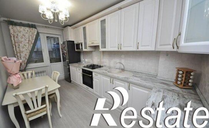3-комн квартира бульвар Салавата Юлаева, 11А,  д. 11А