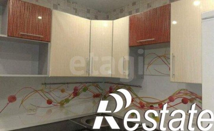3-комн квартира улица Калинина, 81,  д. 81